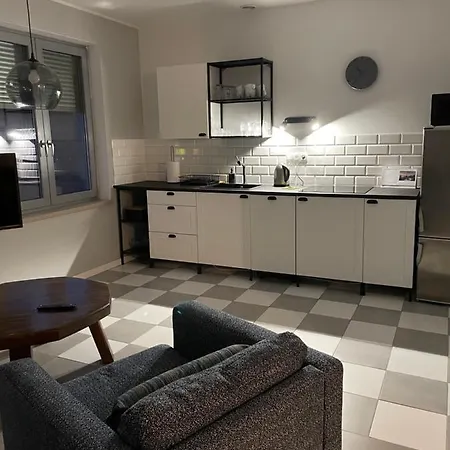 Апартаменты Apartamenty Komorniki *